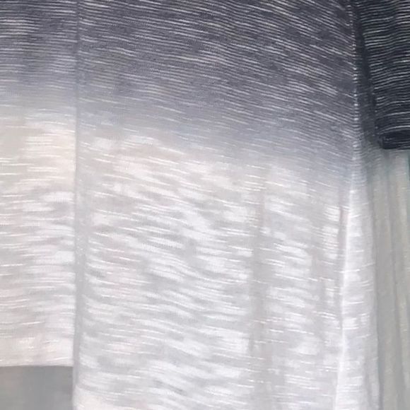 CATO ACTIVE TOP | 3/4 SLEEVE CUT OUT BACK | LIKE NEW | NO FLAWS | XL - Picture 8 of 8